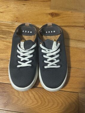 Reef Casual Knit Sneaker – Charcoal